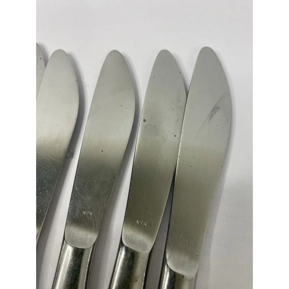 Noritake Stainless Fantasy 7 Dinner Knives 8 1/4